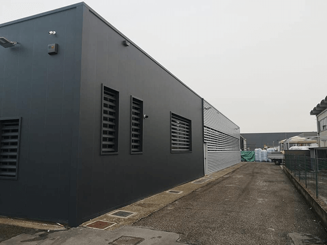 Rivestimento Facciate su Misura per edifici industriali a Padova - Cmg Lattoneria
