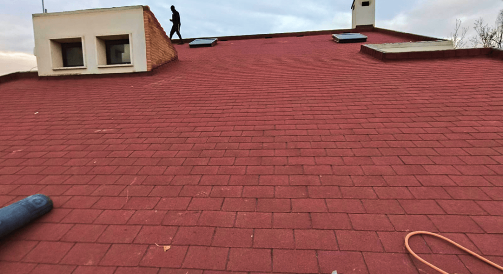 Tetto in Tegole Canadesi a Padova - CMG Lattoneria srl